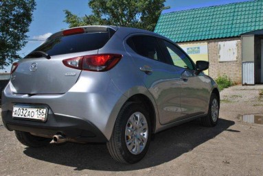 Купить Mazda Demio (DY), 1.0, 2014 года с пробегом, цена 790000 руб., id 20721