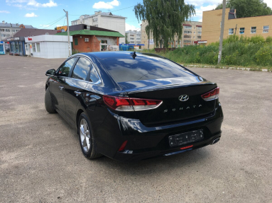 Купить Hyundai Sonata, 2.0, 2017 года с пробегом, цена 850000 руб., id 20799