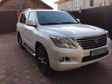 Купить Lexus LX 570 (URJ200), 5.7, 2009 года с пробегом, цена 1200000 руб., id 20921