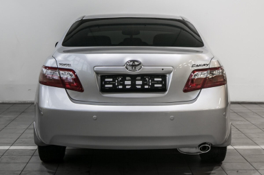 Купить Toyota Camry, 2.4, 2009 года с пробегом, цена 300000 руб., id 20935