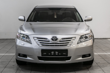 Купить Toyota Camry, 2.4, 2009 года с пробегом, цена 300000 руб., id 20935