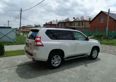 Купить Toyota Land Cruiser Prado 150, 3.0, 2012 года с пробегом, цена 800000 руб., id 20937