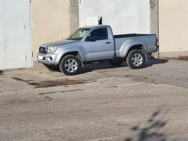 Купить Toyota Tacoma, 2.7, 2006 года с пробегом, цена 1850000 руб., id 20949