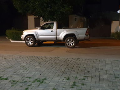 Купить Toyota Tacoma, 2.7, 2006 года с пробегом, цена 1850000 руб., id 20949