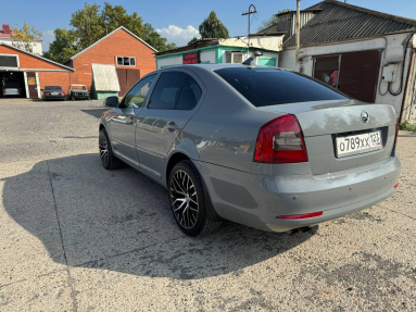 Купить Skoda Octavia, 1.8, 2012 года с пробегом, цена 1300000 руб., id 20979