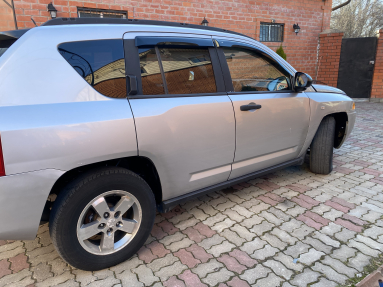 Купить Jeep Compass, 2.4, 2006 года с пробегом, цена 618000 руб., id 20983
