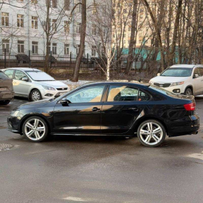 Купить Volkswagen Jetta, 1.4, 2014 года с пробегом, цена 1100000 руб., id 20985