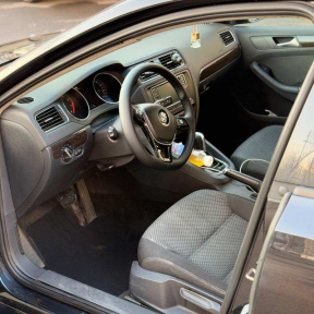 Купить Volkswagen Jetta, 1.4, 2014 года с пробегом, цена 1100000 руб., id 20985