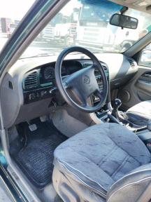 Купить SsangYong Musso, 2.9, 2006 года с пробегом, цена 445000 руб., id 20986