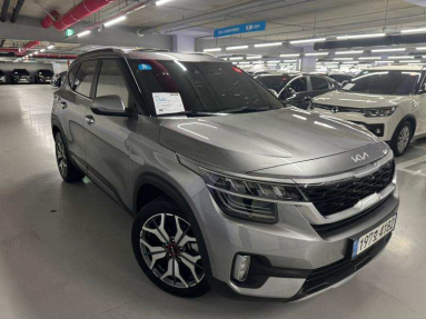 Купить Kia Seltos, 1.6, 2022 года с пробегом, цена 2150000 руб., id 20991