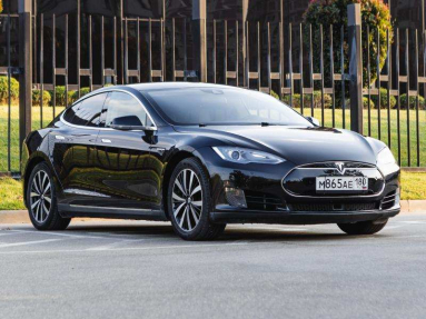Купить Tesla Model S, 3.6, 2016 года с пробегом, цена 2790000 руб., id 20995