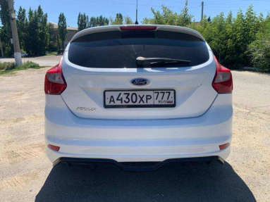 Купить Ford Focus, 1.6, 2013 года с пробегом, цена 750000 руб., id 20997