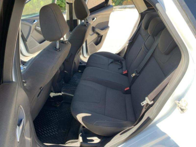 Купить Ford Focus, 1.6, 2013 года с пробегом, цена 750000 руб., id 20997