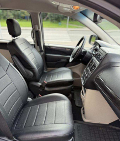 Купить Dodge Caravan, 3.6, 2019 года с пробегом, цена 2650000 руб., id 21005