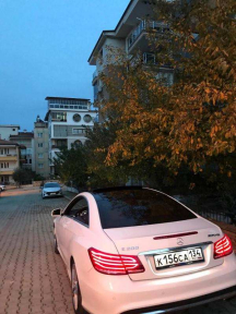 Купить Mercedes-Benz E-klasse, 2.0, 2013 года с пробегом, цена 1750000 руб., id 21016