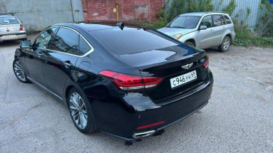 Купить Hyundai Genesis, 3.0, 2013 года с пробегом, цена 1350000 руб., id 21018