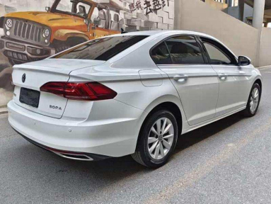 Купить Volkswagen Bora, 1.5, 2021 года с пробегом, цена 1770000 руб., id 21020