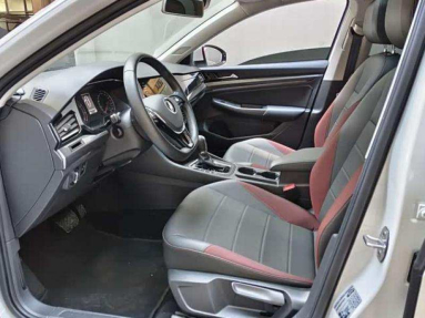 Купить Volkswagen Bora, 1.5, 2021 года с пробегом, цена 1770000 руб., id 21020