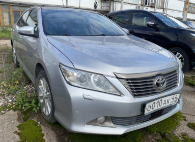 Купить Toyota Camry, 2.5, 2013 года с пробегом, цена 341600 руб., id 21025