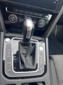 Купить Volkswagen Passat, 2.0, 2020 года с пробегом, цена 2700000 руб., id 21027