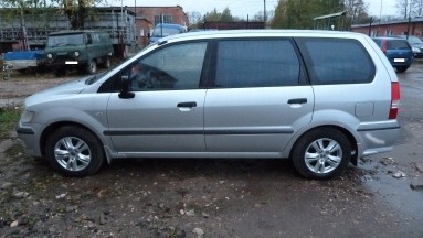 Mitsubishi Space Wagon III, 2.0, 2002 года с пробегом, id 448