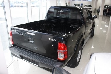 Купить Toyota Hilux Pick Up, 2.4, 2014 года с пробегом, цена 1790000 руб., id 4158