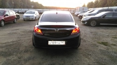 Купить Opel Insignia, 2.0, 2012 года с пробегом, цена 995000 руб., id 4273