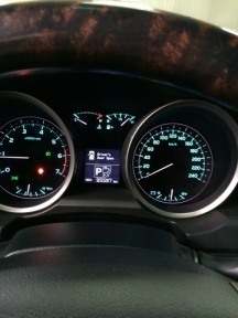 Купить Toyota Land Cruiser 200, 4.7, 2011 года с пробегом, цена 2450000 руб., id 4275