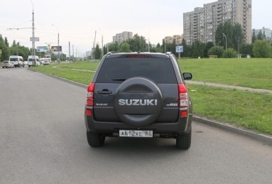 Купить Suzuki Grand Vitara, 2.4, 2009 года с пробегом, цена 695000 руб., id 4437