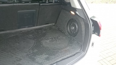Купить Citroen C4 Hatchback, 2.0, 2012 года с пробегом, цена 795000 руб., id 4651