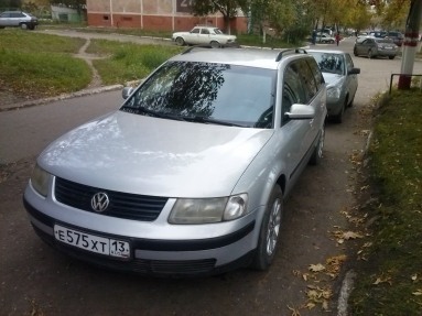 Купить Volkswagen Passat (B5), 1.8, 1999 года с пробегом, цена 175000 руб., id 4828