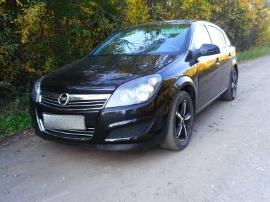 Купить Opel Astra H Hatchback, 1.4, 2010 года с пробегом, цена 380000 руб., id 4862