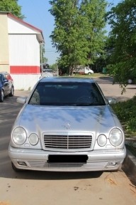 Купить Mercedes-Benz E-klasse (W210), 2.6, 1998 года с пробегом, цена 450000 руб., id 4880