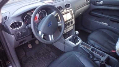 Купить Ford Focus Hatchback II, 1.6, 2008 года с пробегом, цена 310000 руб., id 4909