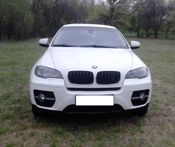 Купить BMW X6 (E71 / E72), 3.0, 2011 года с пробегом, цена 2200000 руб., id 4969
