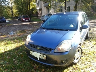 Купить Ford Fiesta II (JAS,JBS)(Mk4-Mk5), 1.4, 2006 года с пробегом, цена 220000 руб., id 4996