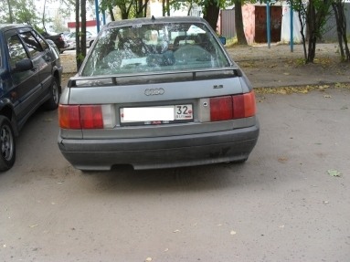 Купить Audi 90, 2.3, 1991 года с пробегом, цена 33000 руб., id 5037