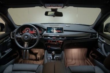 Купить BMW X6 (E71 / E72), 3.0, 2015 года с пробегом, цена 5100000 руб., id 5066