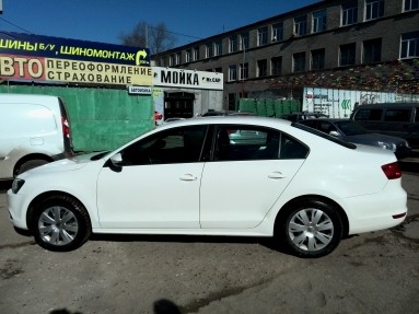 Купить Volkswagen Jetta VI, 1.4, 2012 года с пробегом, цена 645000 руб., id 5109