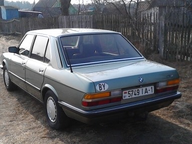 Купить BMW 5er (E28), 1.8, 1985 года с пробегом, цена 865000 руб., id 5182