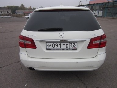 Купить Mercedes-Benz, 1.8, 2010 года с пробегом, цена 1350000 руб., id 5224