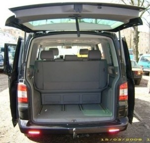 Купить Volkswagen Multivan (T5), 2.5, 2005 года с пробегом, цена 740000 руб., id 5231