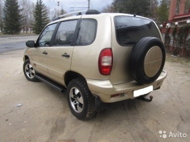 Купить Chevrolet Niva, 1.8, 2004 года с пробегом, цена 185000 руб., id 5314