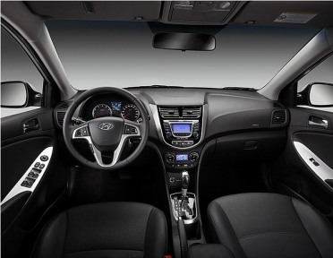 Купить Hyundai Solaris Sedan, 1.4, 2015 года с пробегом, цена 379900 руб., id 5456