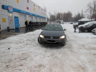 Купить Volkswagen Jetta VI, 1.4, 2012 года с пробегом, цена 650000 руб., id 5542