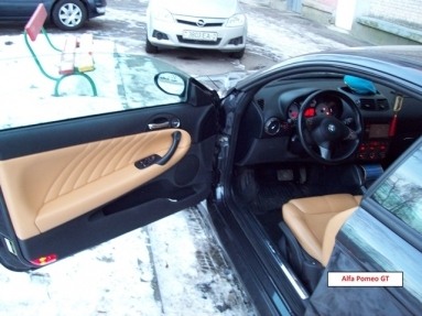 Купить Alfa Romeo GT, 2.0, 2008 года с пробегом, цена 480000 руб., id 5587