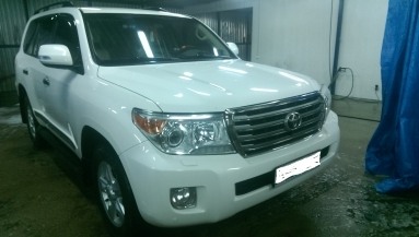 Купить Toyota Land Cruiser 200, 4.5, 2012 года с пробегом, цена 2600000 руб., id 5633