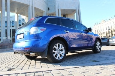 Купить Mazda CX-7, 2.3, 2008 года с пробегом, цена 680000 руб., id 5724