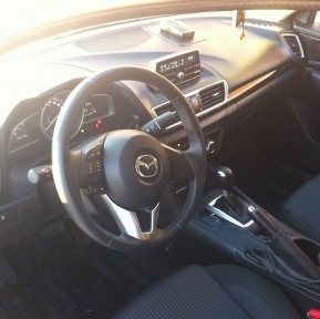 Купить Mazda 3, 1.5, 2014 года с пробегом, цена 830000 руб., id 5747