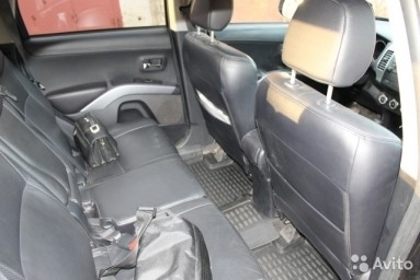 Купить Mitsubishi Outlander II (XL), 2.0, 2010 года с пробегом, цена 910000 руб., id 5841
